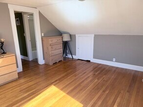 359 Village St in Millis, MA - Building Photo - Building Photo