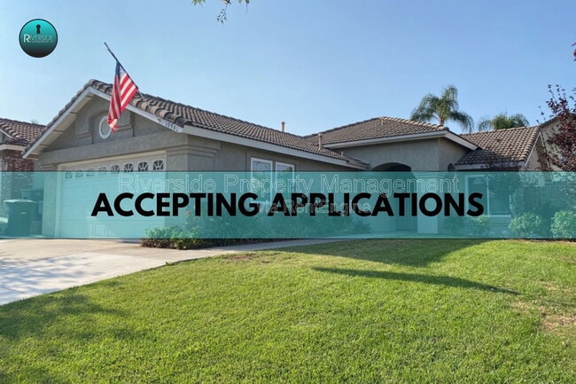 property at 19941 Windwood Cir