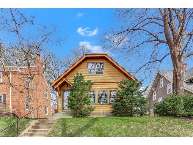 property at 2235 Lincoln St NE