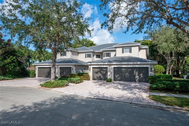 7103 Pond Cypress Ct in Naples, FL - Building Photo - Building Photo