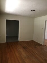 1219 Westover St in College Station, TX - Building Photo - Building Photo