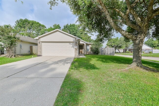 property at 24415 Strong Pine Dr