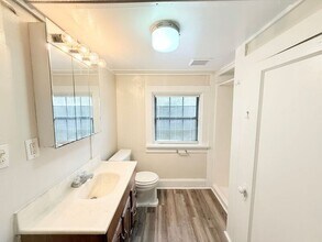 1720 E La Rua St in Pensacola, FL - Building Photo - Building Photo