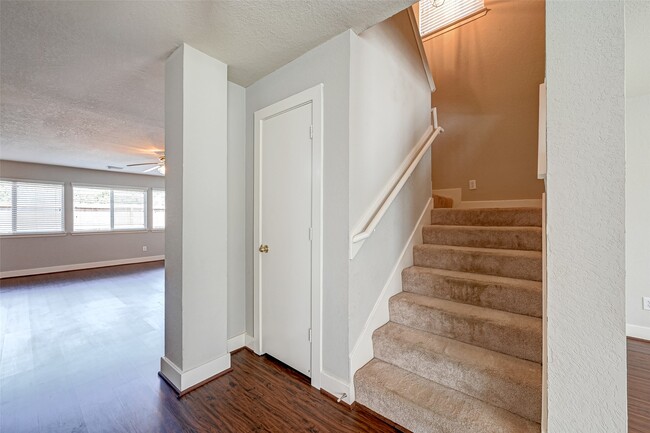 property at 7603 Chalk Hill