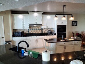 1085 Jimmy Buffett Mem Hwy in Satellite Beach, FL - Building Photo - Building Photo