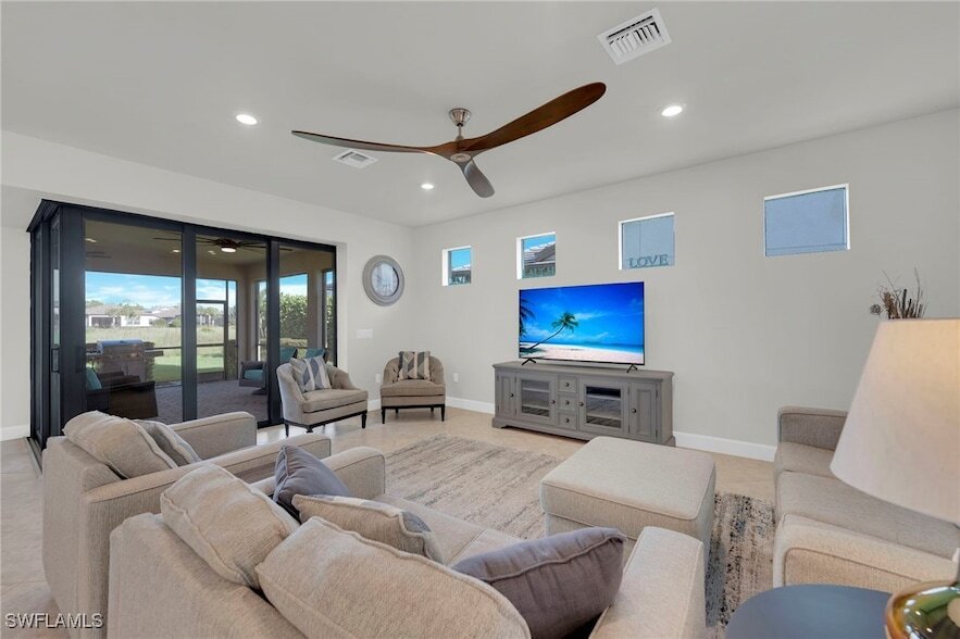 19912 Beverly Park Rd in Estero, FL - Building Photo