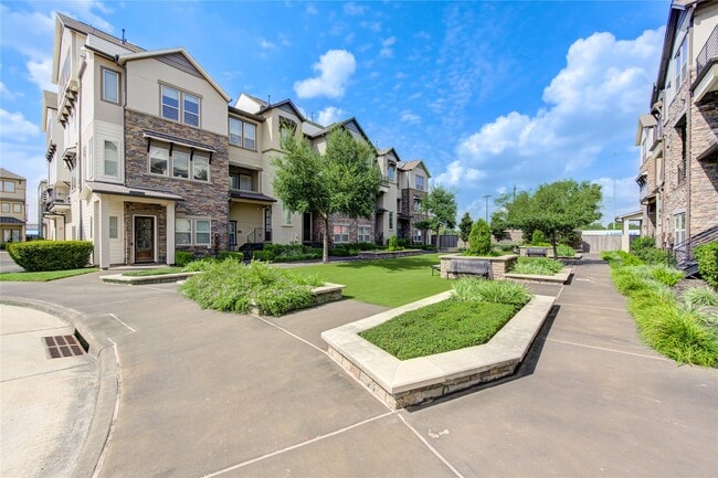 2661 Fountain Key Blvd in Houston, TX - Building Photo - Building Photo