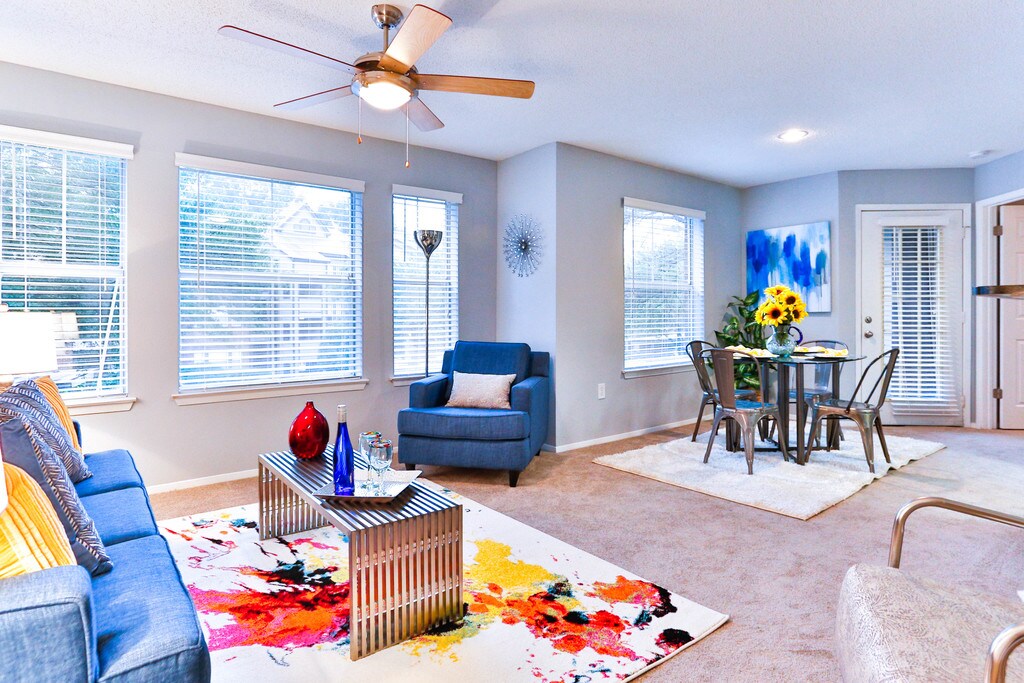 Mission Matthews Place Matthews, NC Apartments