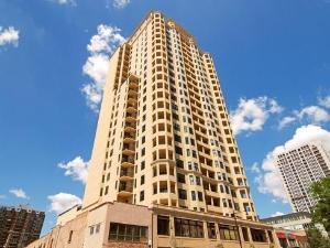 property at 1464 S Michigan Ave