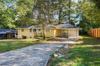 2492 Little John Trail SE in Marietta, GA - Building Photo - Building Photo