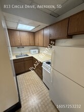 19 7th Ave SE in Aberdeen, SD - Foto de edificio - Building Photo