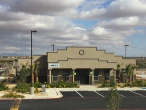Dyer Palms in El Paso, TX - Foto de edificio - Building Photo