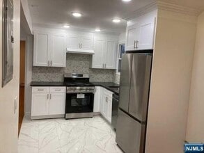 117-119 2nd St in Clifton, NJ - Building Photo - Building Photo