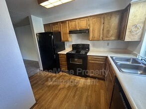 1105 Excalibur Dr in Grants Pass, OR - Building Photo - Building Photo