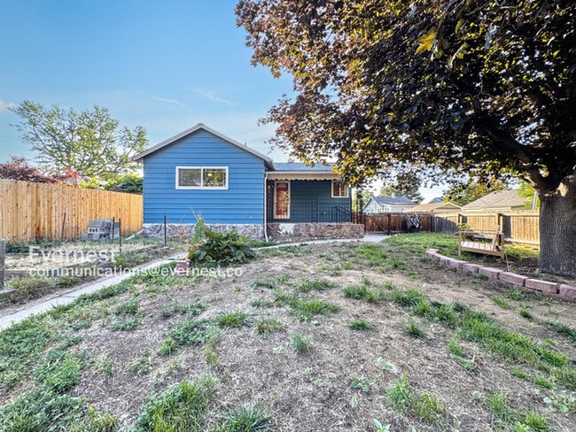 property at 4886 Osceola St