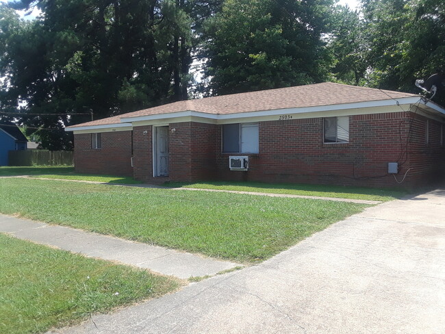 property at 2503 Wyoming Ave