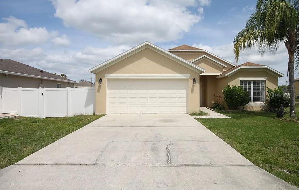1 Catalina Ct in Kissimmee, FL - Building Photo