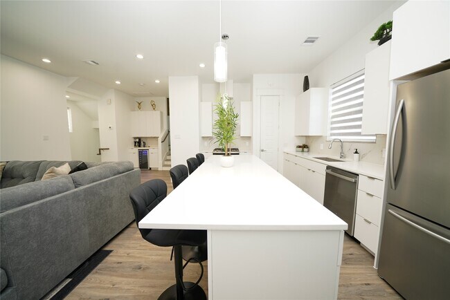 4607 Edmund St in Houston, TX - Building Photo - Building Photo