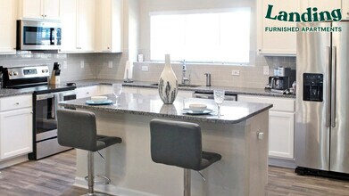 585 McWilliams Rd SE-Unit -604.1299749 in Atlanta, GA - Foto de edificio - Building Photo