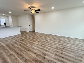 103 Oakwood Meadows Dr in Madison, AL - Building Photo - Building Photo