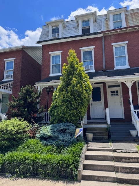 property at 124 Lacey St