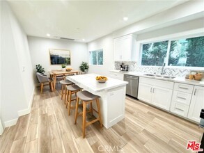 1819 1/2 Westholme Ave in Los Angeles, CA - Building Photo - Building Photo