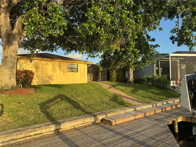 4628 SW 18th Ave in Cape Coral, FL - Building Photo - Building Photo