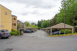 Sammamish Waterway Condos in Redmond, WA - Foto de edificio - Building Photo