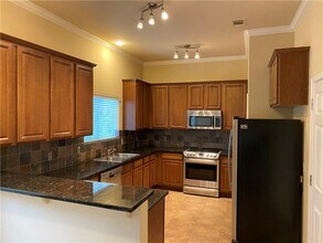 2670 Crazyhorse Pass in Austin, TX - Building Photo - Building Photo