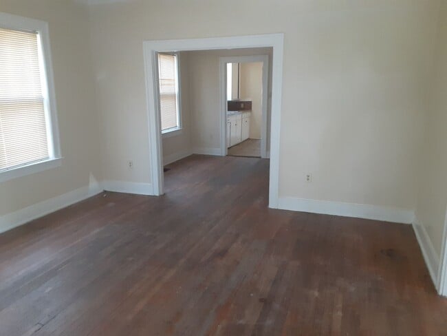 3414 W 10th St in Little Rock, AR - Building Photo - Building Photo