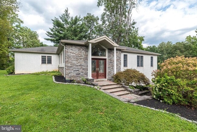 property at 1001 Jones Rd