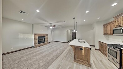 12909 Running Pebble Rd in Piedmont, OK - Building Photo - Building Photo