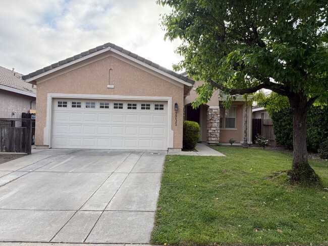 property at 2235 Hearst St