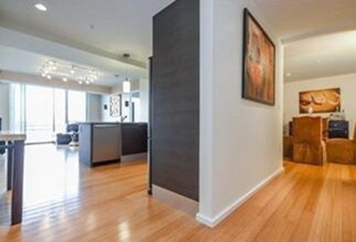 2 Earhart St, Unit 811 in Cambridge, MA - Building Photo - Building Photo