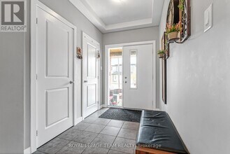 840 Sendero Wy in Ottawa, ON - Building Photo - Building Photo