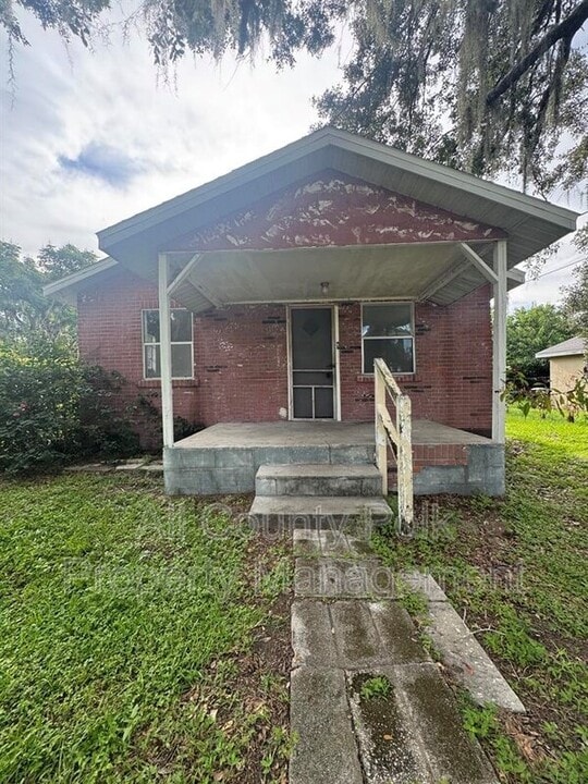 1135 Fairview Ave in Bartow, FL - Building Photo