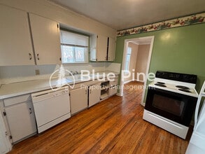 225 E 24th St in Idaho Falls, ID - Building Photo - Building Photo