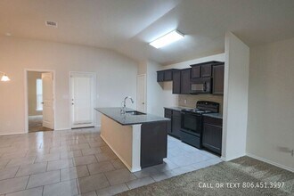 7431 104th St in Lubbock, TX - Building Photo - Building Photo