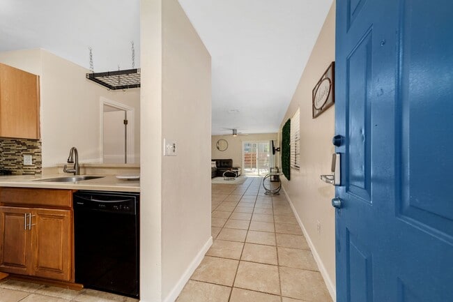 4623 SW 44th Ln in Gainesville, FL - Building Photo - Building Photo