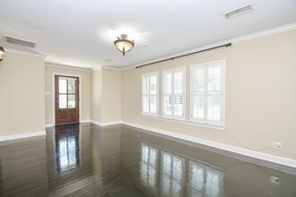 2026 Portsmouth St in Houston, TX - Building Photo - Building Photo