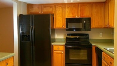 14828 Winding Creek Ct in Tampa, FL - Building Photo - Building Photo