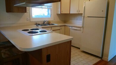 400 W Stadium Blvd, Unit 0 in Ann Arbor, MI - Building Photo - Building Photo
