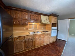 145 E 500 S in Saint George, UT - Building Photo - Building Photo