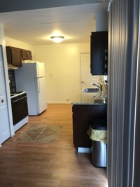 693 Grant Cir - 8