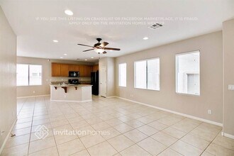 2120 Dolphin Beach Ave in North Las Vegas, NV - Building Photo - Building Photo