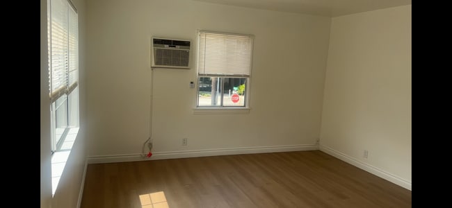9061 Krueger St, Unit 9061 Krueger St