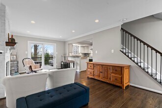 7617 Virginia Ln in Falls Church, VA - Building Photo - Building Photo