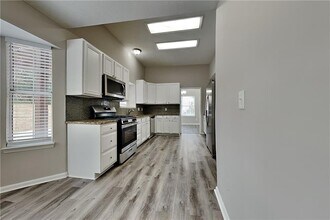 2940 Trotters Pointe Dr in Snellville, GA - Building Photo - Building Photo