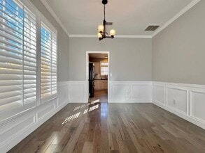 2760 Stewart Ct in Atlanta, GA - Building Photo - Building Photo