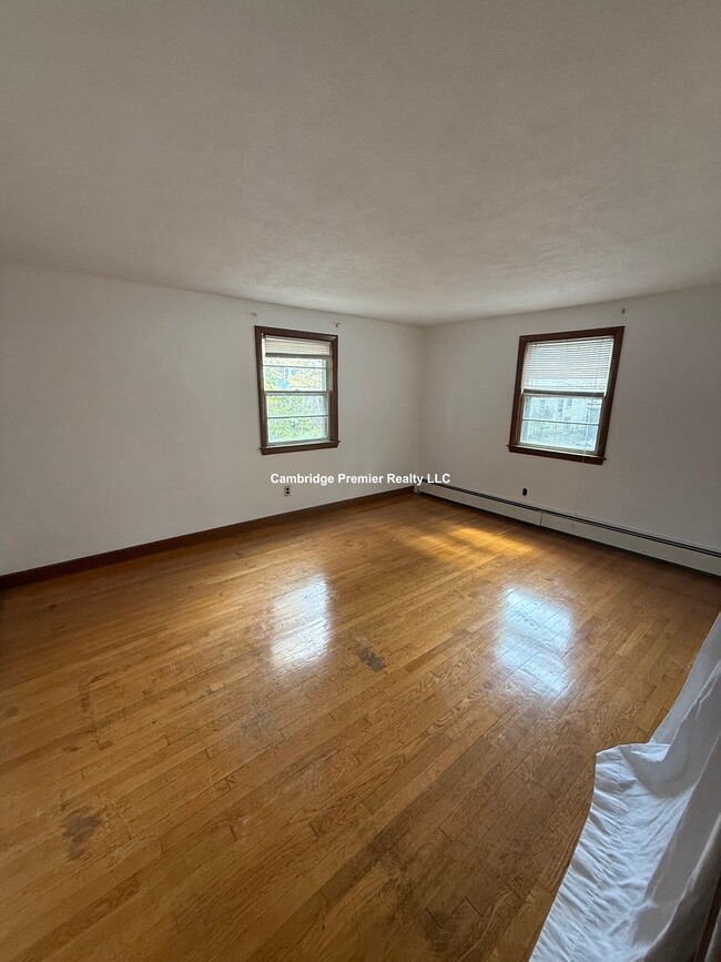 400 Walden St, Unit 1 in Cambridge, MA - Building Photo - Building Photo